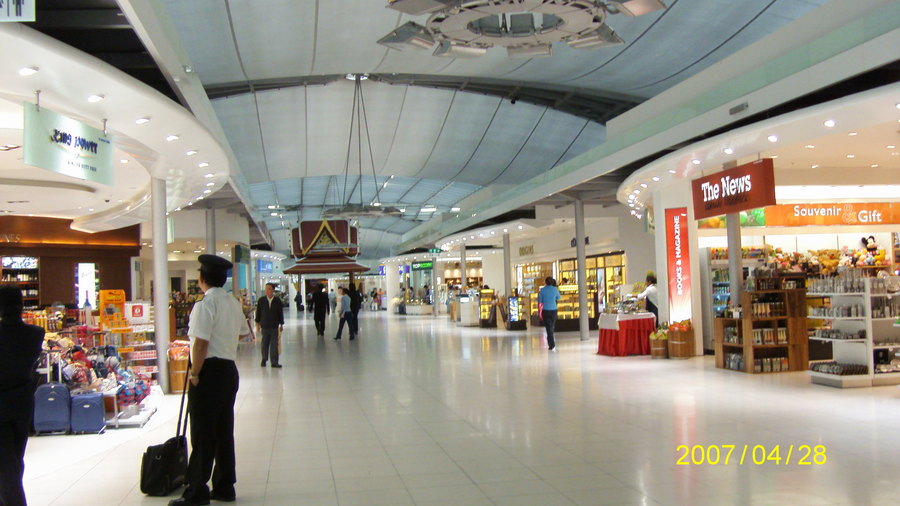 S73F0013.JPG