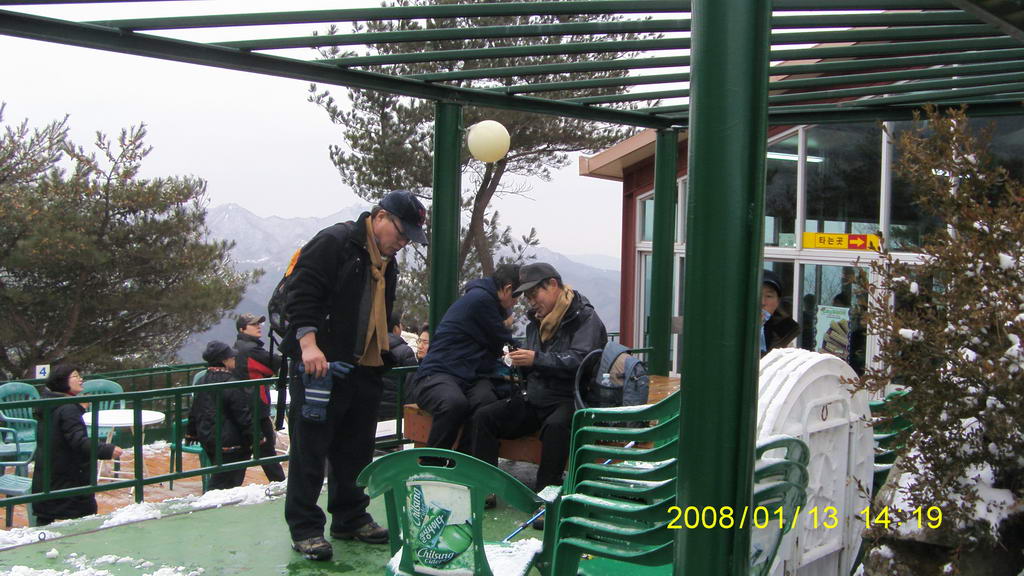 S73F3232.jpg
